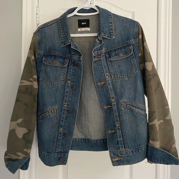 Urban Outfitters Jean Jacket with Army Detailing - Picture 2 of 4